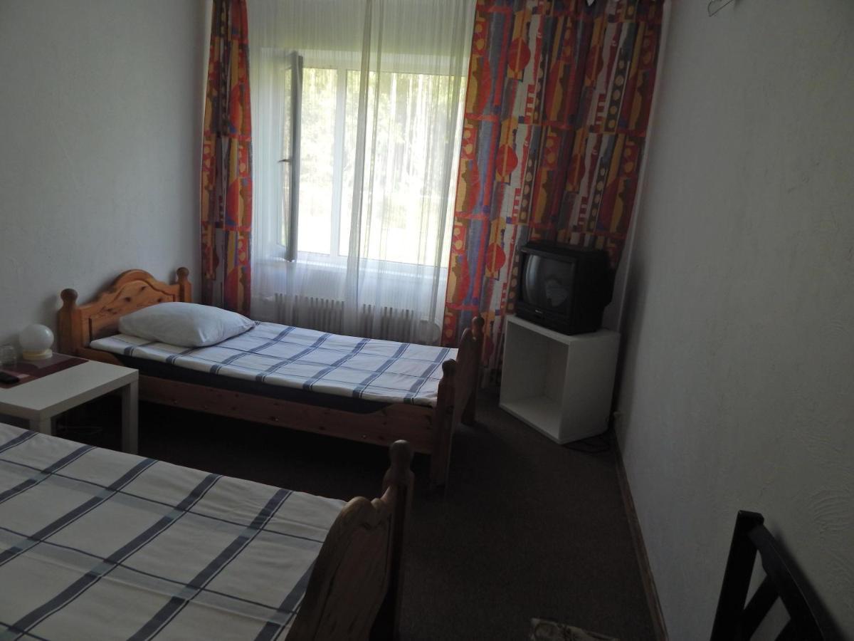 Motel Brencis Iecava Exterior photo